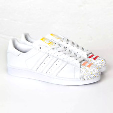 Adidas PHARELL WILLIAMS SUPERSTAR SUPERSTAR S83368 białe żółte 8,5 US na sprzedaż  Wysyłka do Poland