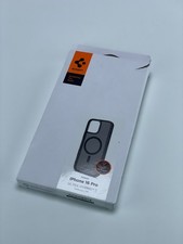 Capa Spigen Ultra Hybrid T Camera Button MagSafe | Para iPhone 16 Pro, usado comprar usado Capa Spigen Ultra Hybrid T Camera Button MagSafe | Para iPhone 16 Pro, usado comprar usado  Enviando para Brazil