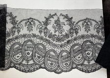 Dentelle ancienne large d'occasion  Morestel
