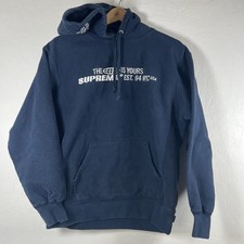 Supreme yours hoodie d'occasion  Expédié en Belgium