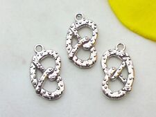 Anhänger brezel 23x13mm gebraucht kaufen  Hannover