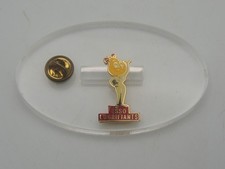 Pin publicitaire esso d'occasion Pin publicitaire esso d'occasion  Auneau