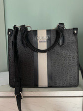 Borsa guess issa usato  Ragalna
