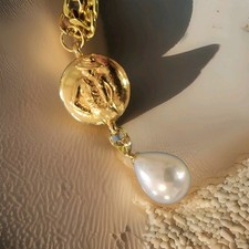 Usado, Pingente Chanel dupla face Mademoiselle com colar de amuleto de pérola pendurado 16mm comprar usado  Enviando para Brazil