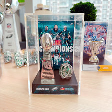Usado, Vitrine Philadelphia Eagles Super Bowl LIX Championship Trophy & Ring 2025 comprar usado  Enviando para Brazil