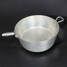 Ancienne passoire aluminium d'occasion  Ribemont