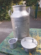 Ensemble bidon lait d'occasion  Boulzicourt