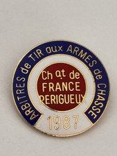 Broche badge arbitres d'occasion  Le Perreux-sur-Marne