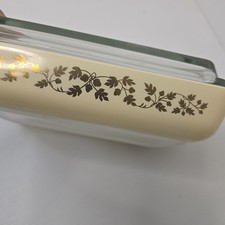 Caçarola retangular Pyrex dourada folhas de bolota economia de espaço EUA  comprar usado  Enviando para Brazil