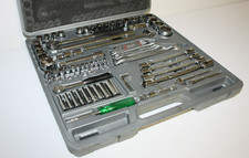 Werkzeugkoffer ratschenkasten  gebraucht kaufen Werkzeugkoffer ratschenkasten  gebraucht kaufen  Merzenich