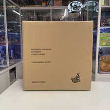 Hot toys 2011 usato  Firenze
