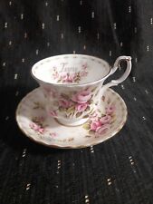 Royal albert tazza usato  Novara