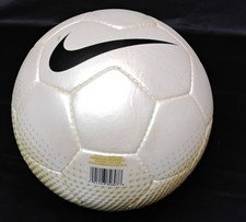Nike fußballball weiß gebraucht kaufen  Mömbris