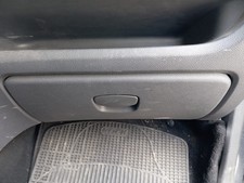 Cassetto portaoggetti dacia usato  Vigasio