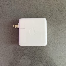 Adaptador de energia carregador Apple 61W USB-C para MacBook, iPad, iPhone comprar usado  Enviando para Brazil