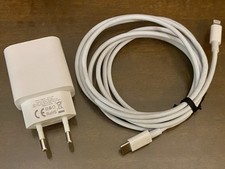 Alimentatore comp. 20w usato  Piazza Armerina