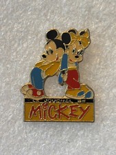 Pin journal mickey d'occasion  Le Perreux-sur-Marne