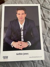 Gethin jones signed for sale  SUNDERLAND