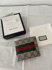 Carteira compacta bi-fold GUCCI 779854 GG Supreme comprar usado  Enviando para Brazil