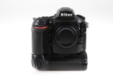 NIKON D810 mit Zubehörpaket - SNr: 6020949 comprar usado  Enviando para Brazil