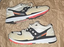 Scarpe saucony taglia usato  Milano