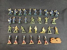 Lot x33 figurines d'occasion  Chaponost