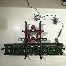 Insegna luminosa heineken usato  Zungoli