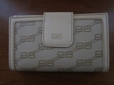 Balenciaga porte monnaie d'occasion  Luçon