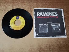 Usado, 1970s VG++ PROMO AUTOGRAPHED JOHNNY RAMONE Sheena Is A Punk Rocker SEE NOTES! 45 comprar usado  Enviando para Brazil