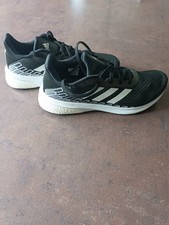 Chaussures adidas homme d'occasion Chaussures adidas homme d'occasion  Guichen