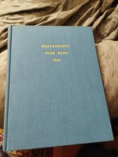 Photography year book d'occasion  Le Mans
