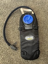 Reservatório de hidratação isolado CamelBak StoAway preto 2 litros 2L comprar usado  Enviando para Brazil