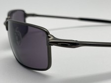 Occhiale sole oakley usato  Italia