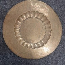 Vintage brass round for sale Vintage brass round for sale  STOWMARKET