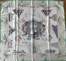 Hermes carré gloire d'occasion  Paris-