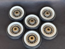 Lote de 6 pneus de parede brancos com rodas de arame Mercedes Spoke Pocher comprar usado Lote de 6 pneus de parede brancos com rodas de arame Mercedes Spoke Pocher comprar usado  Enviando para Brazil