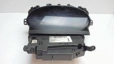 Compteur toyota yaris d'occasion  Parthenay