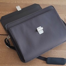 Borsa professionale tracolla usato  Chieti