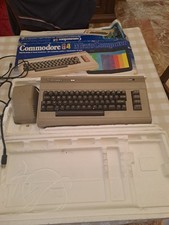 Commodore con scatola usato  Roma