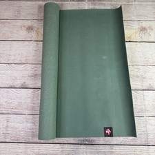 Usado, Tapete de Yoga Manduka eKO SuperLite - 1,5mm Borracha Natural Dobrável Verde Algumas Manchas comprar usado Usado, Tapete de Yoga Manduka eKO SuperLite - 1,5mm Borracha Natural Dobrável Verde Algumas Manchas comprar usado  Enviando para Brazil