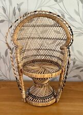 Doll chair wicker d'occasion  Expédié en Belgium