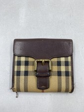 Carteira bifold de couro marrom xadrez Burberry comprar usado Carteira bifold de couro marrom xadrez Burberry comprar usado  Enviando para Brazil