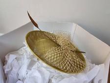 lime green fascinator for sale lime green fascinator for sale  CAMBERLEY