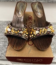 Scarpe zoccoli sandali usato  Pinerolo