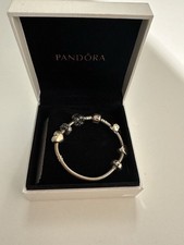 Bracciale pandora donna usato  Pistoia