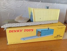 Dinky toys garage d'occasion  Montargis