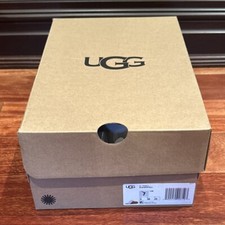 Ugg size women for sale  Marlboro