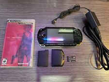 Bom Sony PSP - 1006 Completo 8GB de Memória com (O Jogo de 3º Aniversário Novo Na Caixa) comprar usado  Enviando para Brazil