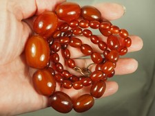 Collier ancien bakelite d'occasion  Tocane-Saint-Apre