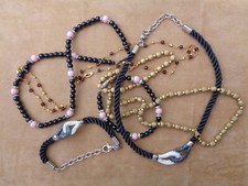 Colliers bracelets assortis d'occasion  Le Bugue